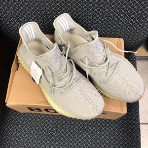 Yeezy Sesame Men’s Size 11